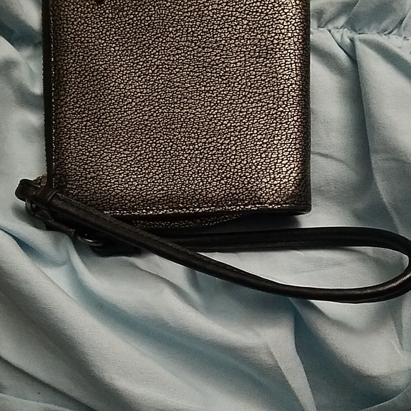 Coach pewter metal clutch - Picture 9 of 10